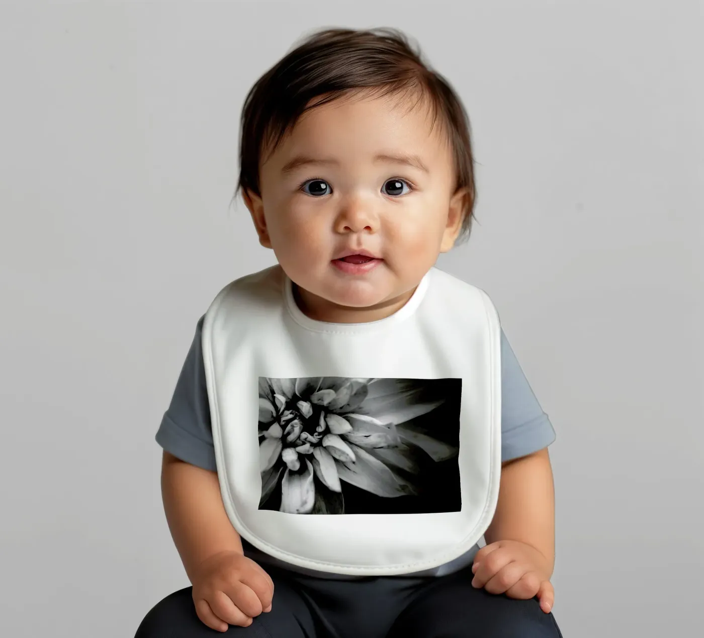 Flower I bavaglino da Victoria Frost