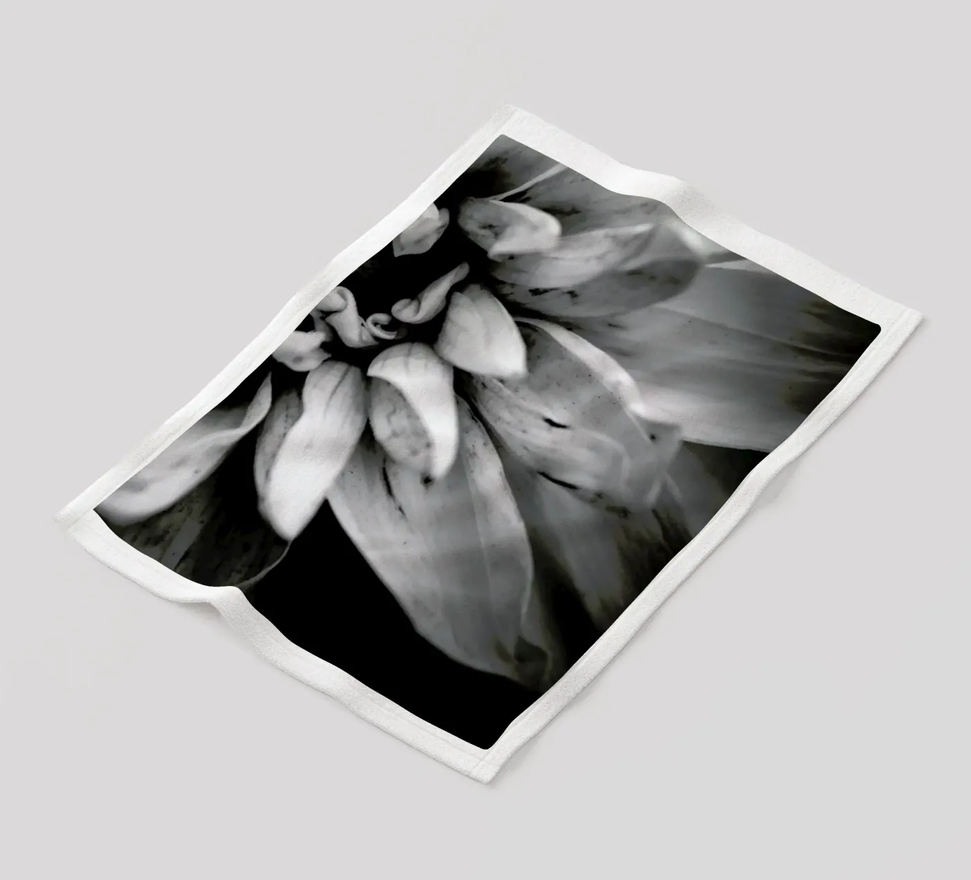 Flower I fleecedeken van Victoria Frost
