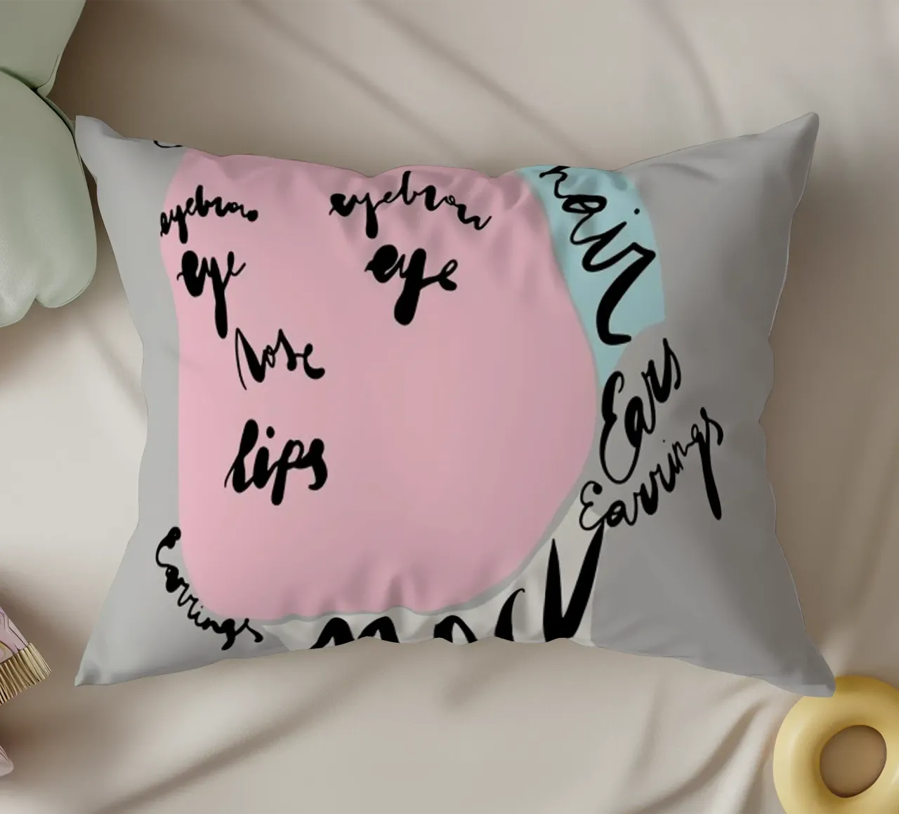 Naming the Face cuscino da Linda Gobeta