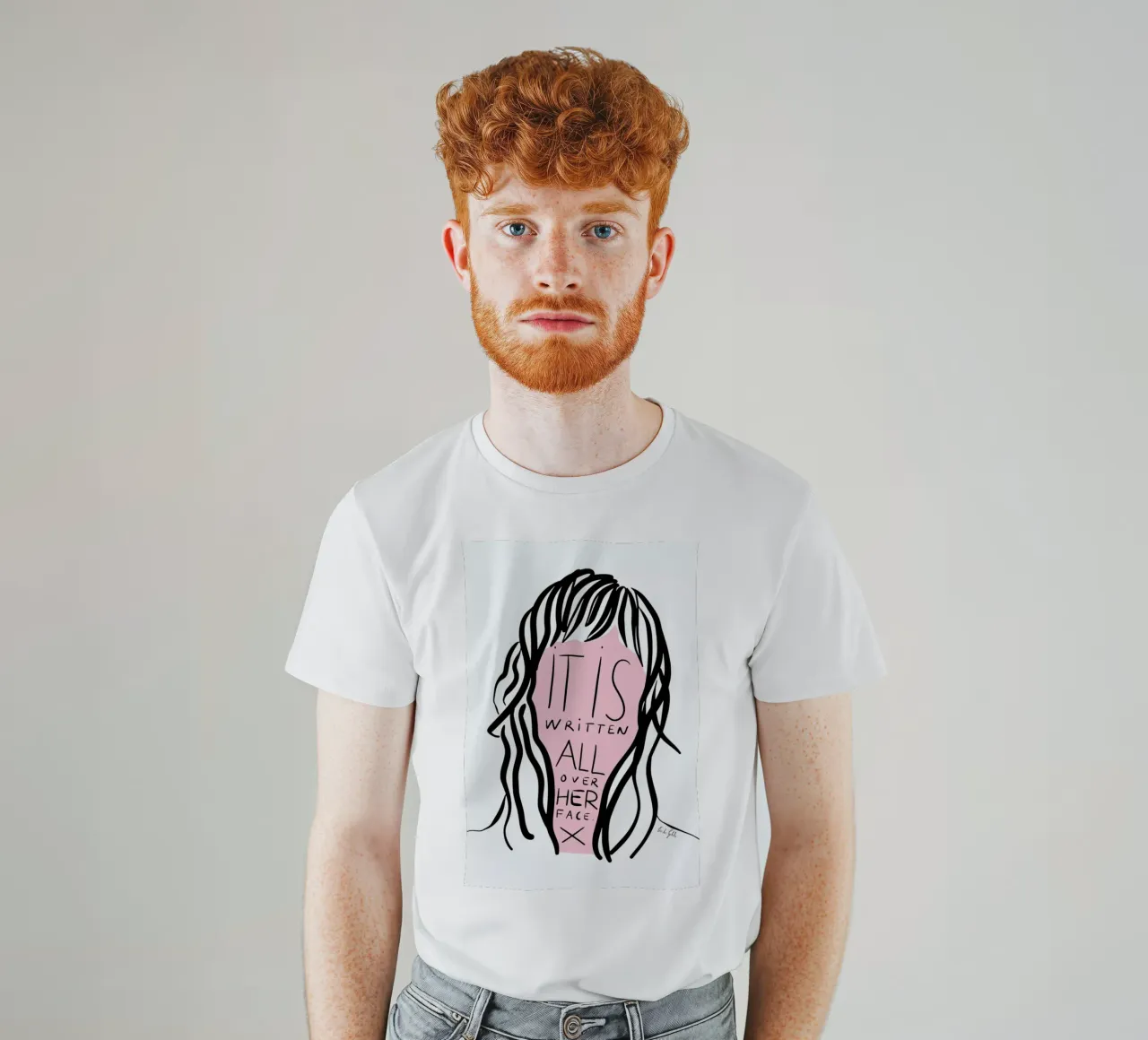 Writing on Her Face t-shirt da Linda Gobeta