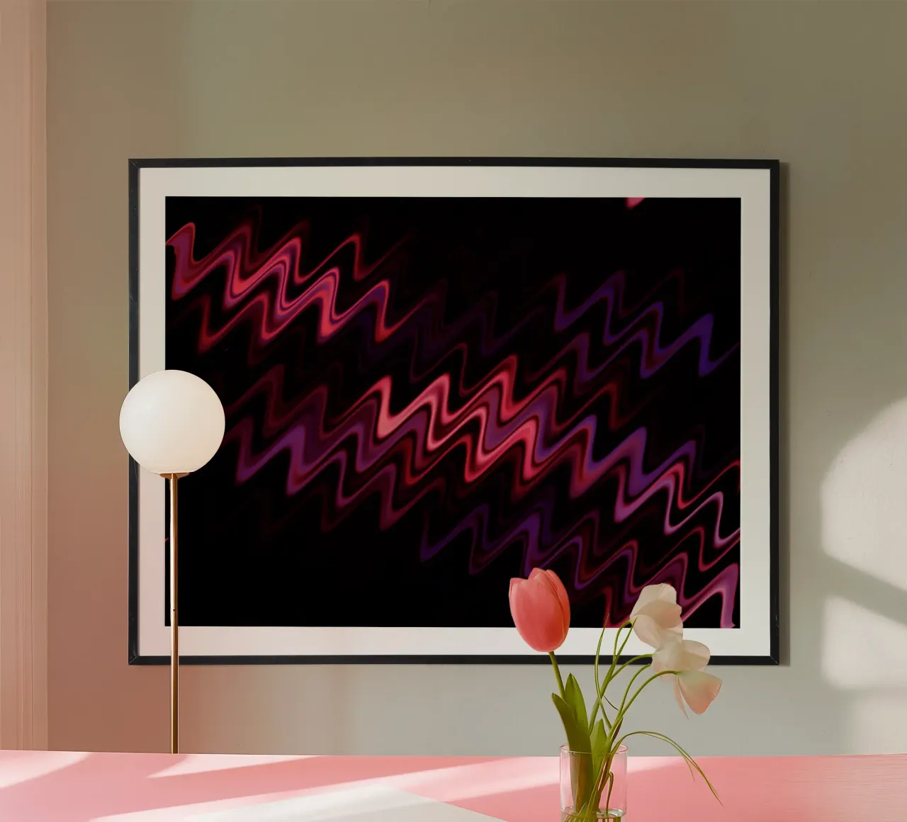Des vagues abstraites et un motif dynamique en rose et violet hahnemühle de Something for you