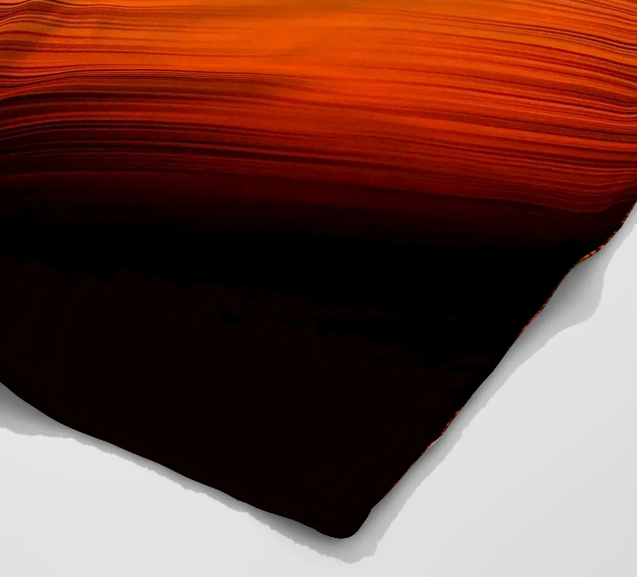 Abstrakte dynamische Linien in Orange und Rot coperta in pile da Something for you