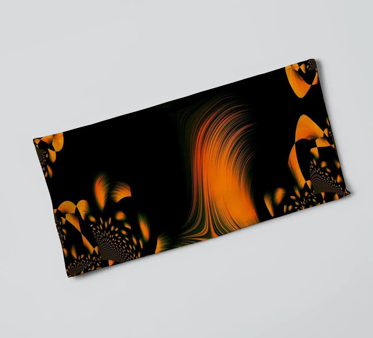 Abstraktes dynamisches Muster, Fraktale Bewegungen Orange Handtuch von Something for you
