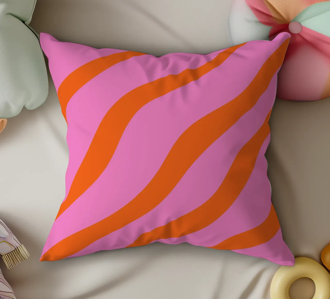 Linee astratte - arancio e rosa cuscino da Wackapacka