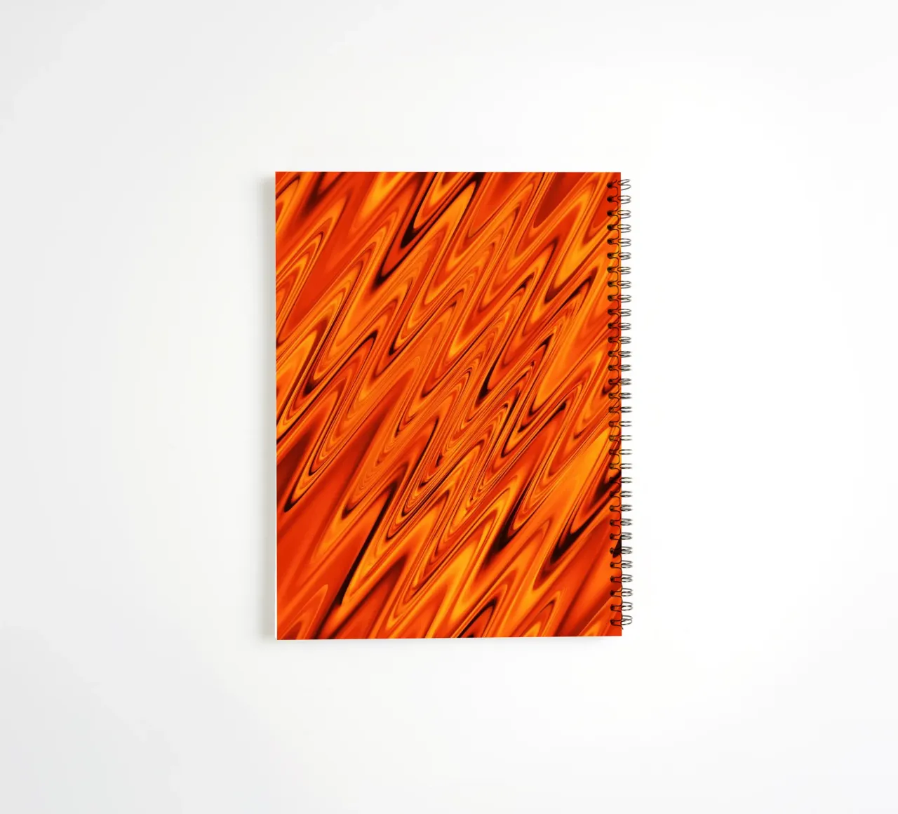 Vagues et motifs dynamiques abstraits en orange et rouge carnet à spirale de Something for you