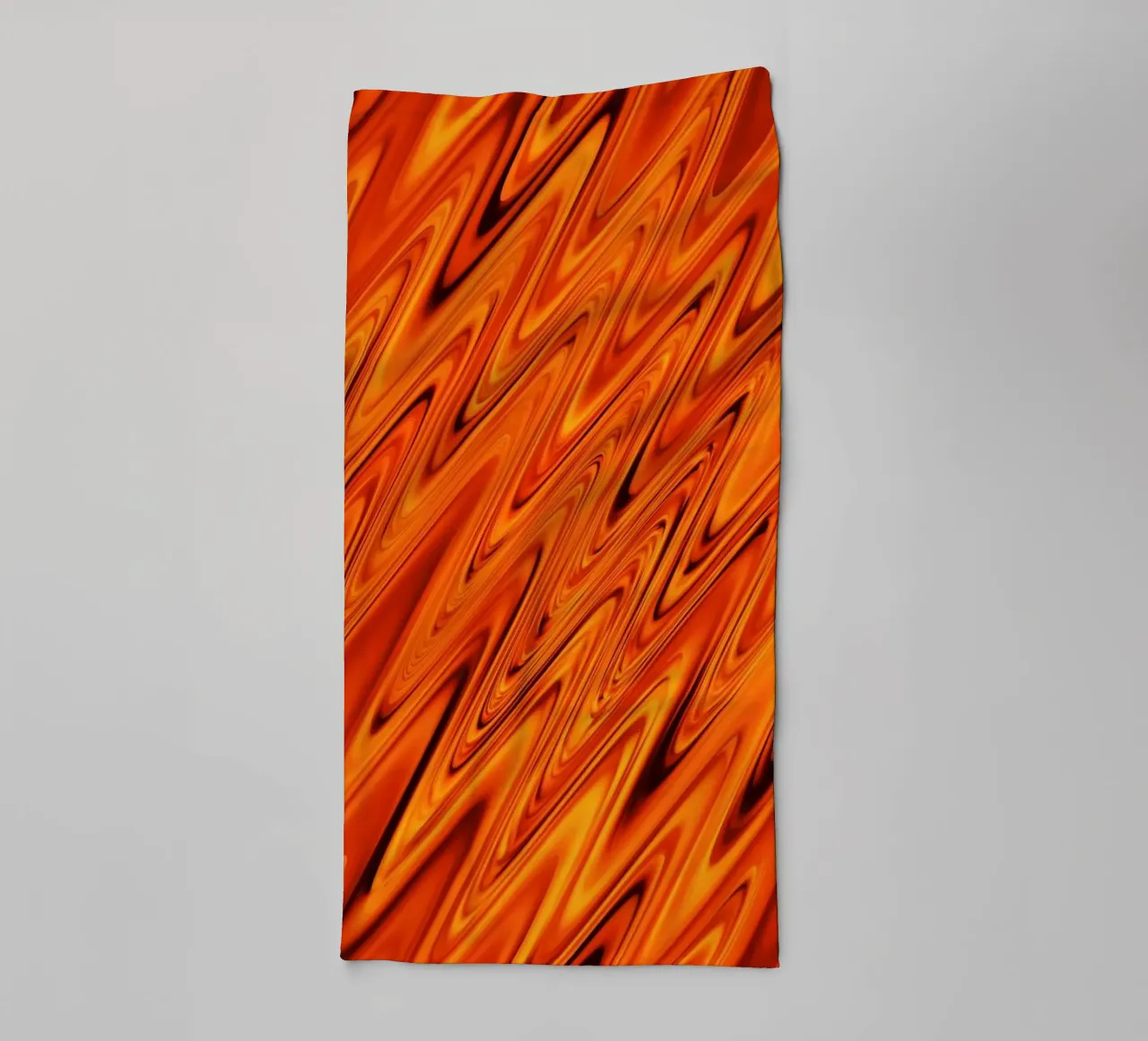 Abstrakte dynamische Wellen und Muster in Orange und Rot Handtuch von Something for you