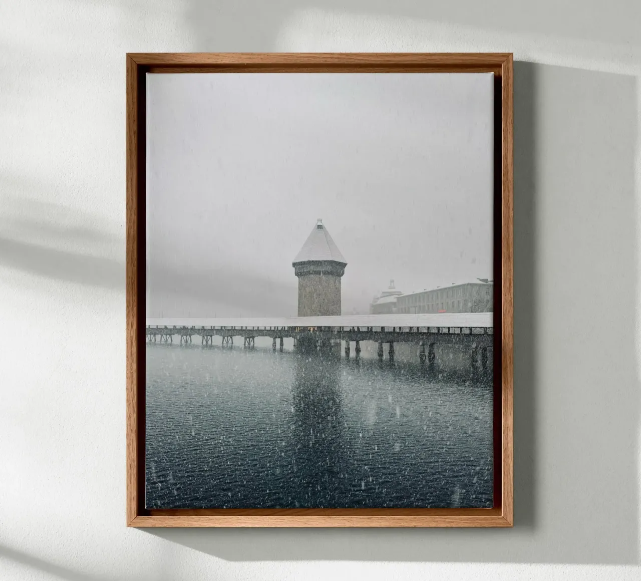 Luzern, Zwitserland: Kapelbrug in de winter canvas met Baklijst van LucernePictures