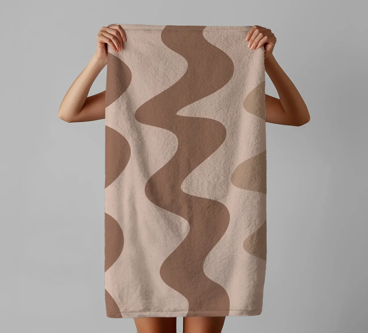 Squiggly lines - mocha mousse towel by Wackapacka