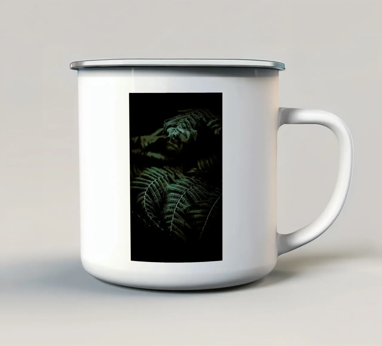 Fern tazza in smalto da Chris Abatzis