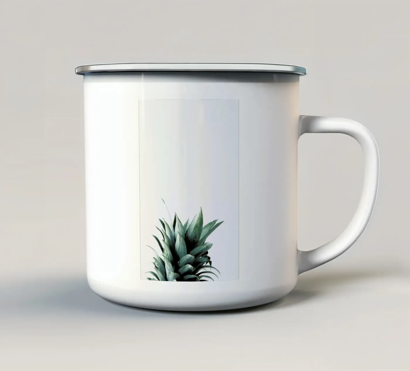 Pineapple tazza in smalto da Chris Abatzis
