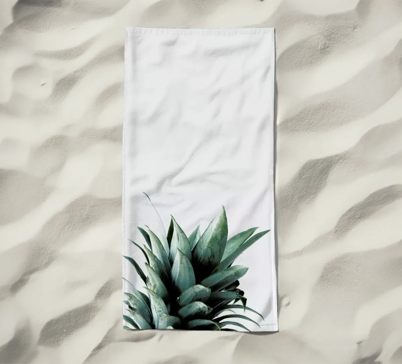 Pineapple strandhanddoek van Chris Abatzis
