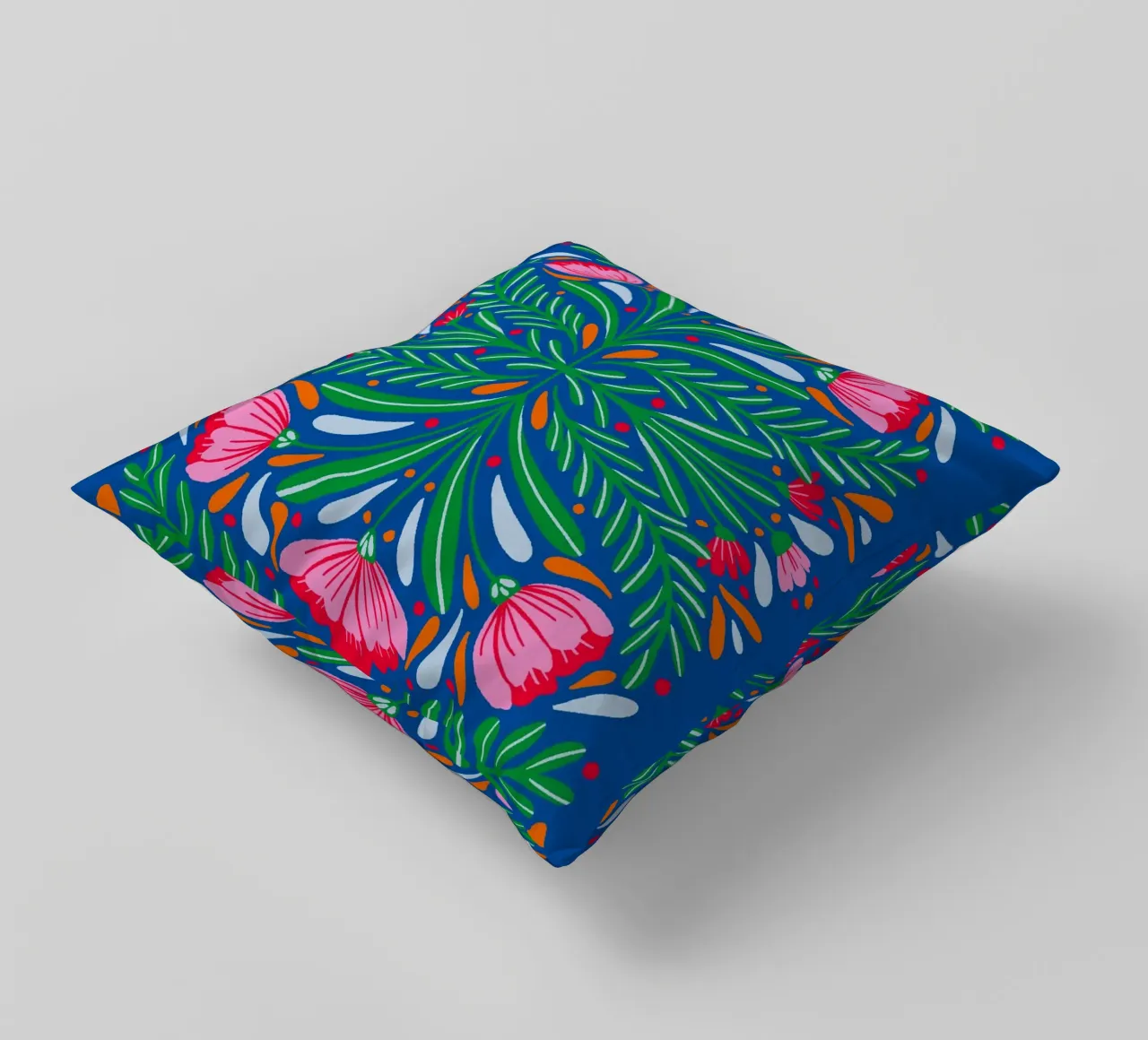 Fiori simmetrici e audaci cuscino da Wackapacka
