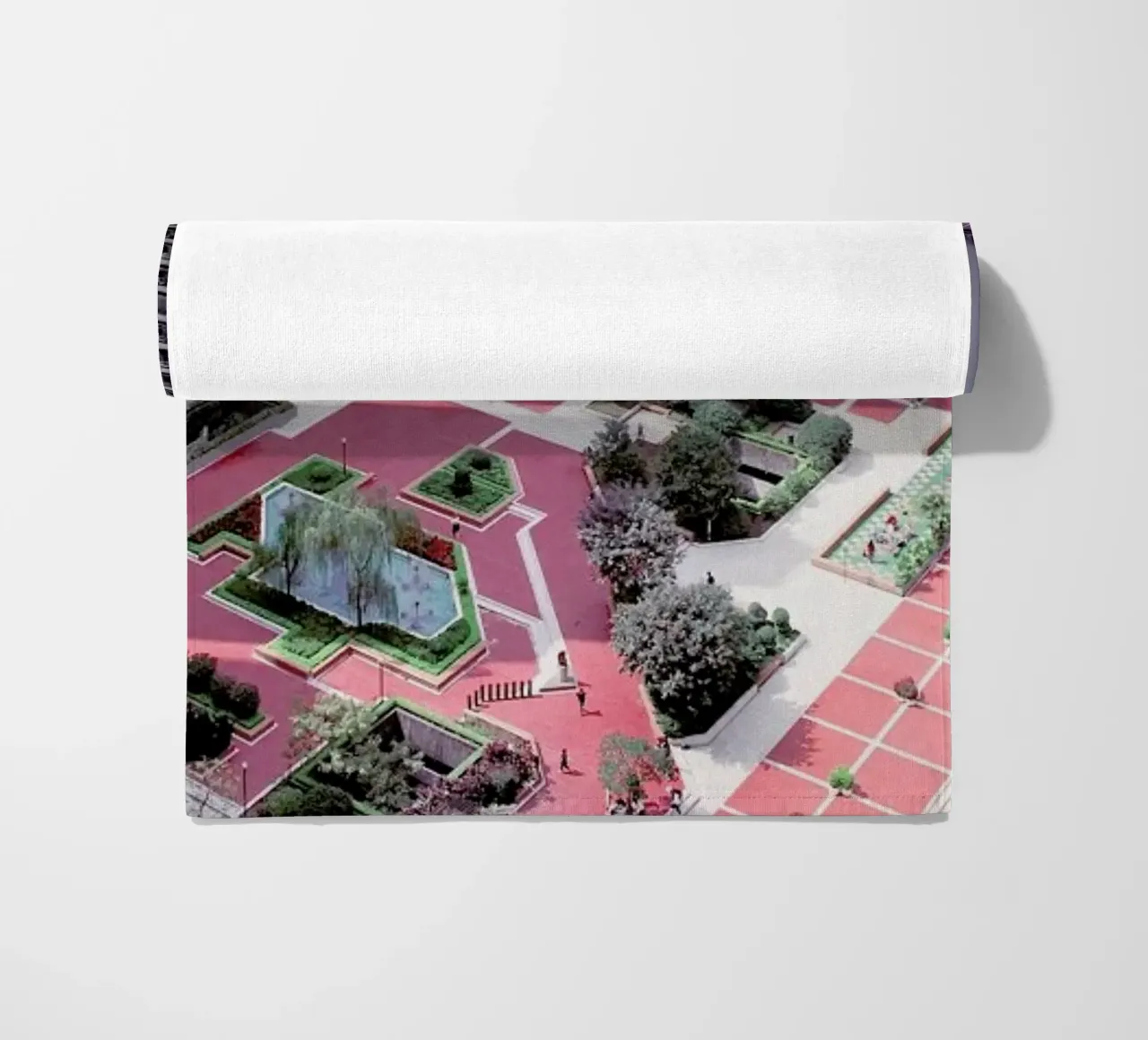 Hong Kong Buildings Courtyard telo mare da Julian Wolkenstein