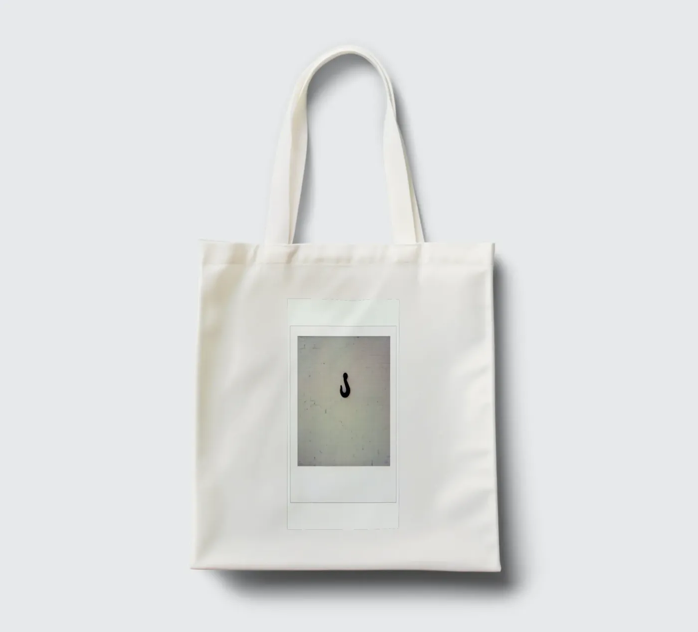 Hook tote bag by Lou Garoup