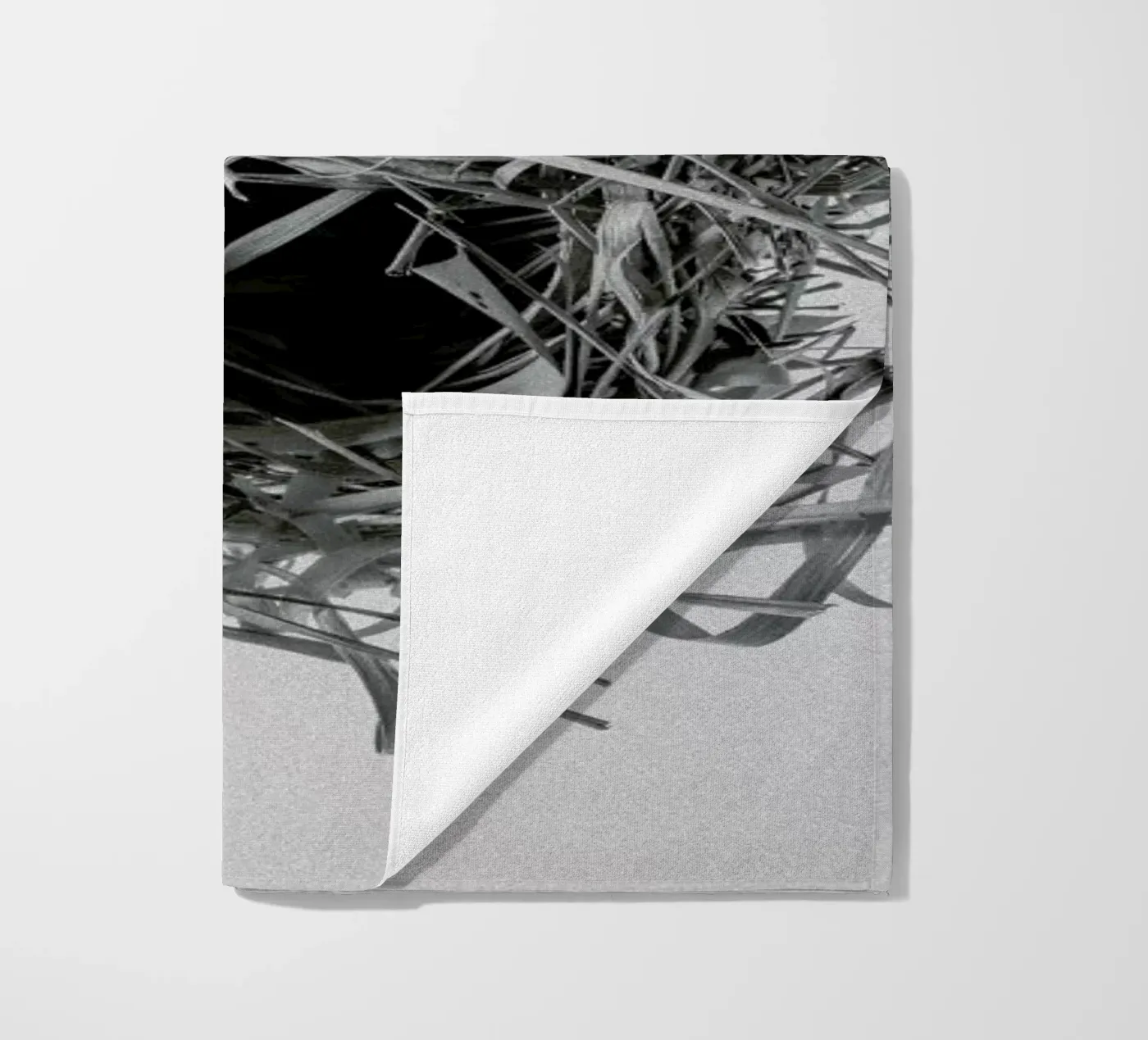 Weaver Nest telo mare da Shot By Clint