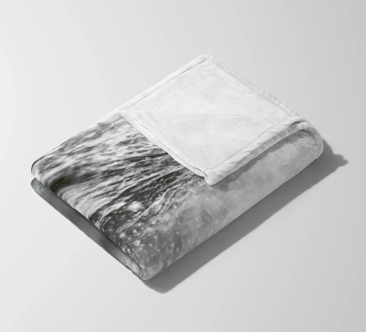 Beneath the surface fleecedeken van Shot By Clint