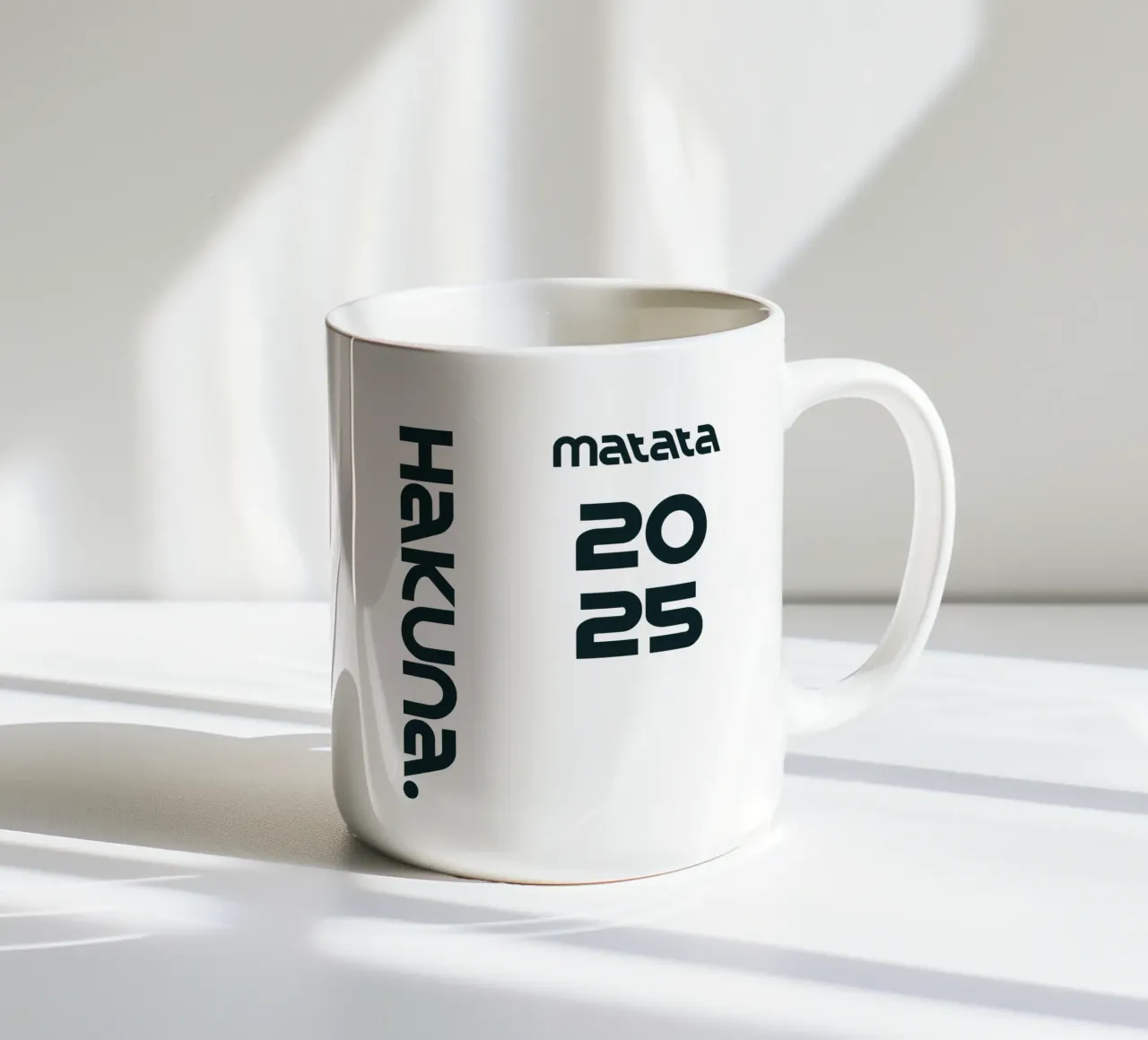 Hakuna Matata Semplice tipografia minimalista tazza in ceramica da YV TYPOGRAPHY