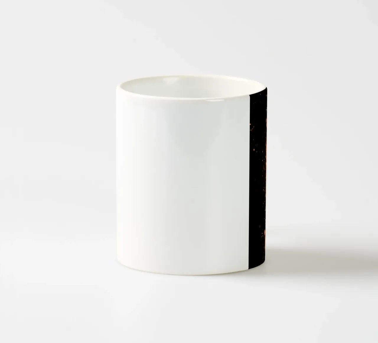 Bulma tazza in ceramica da Neonartstudio