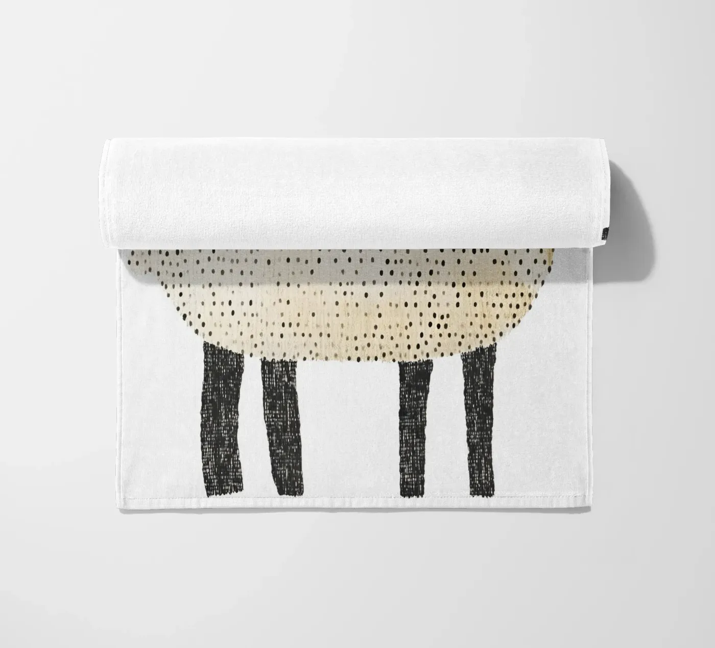 Schafe Strandtuch von IamHomeStudio