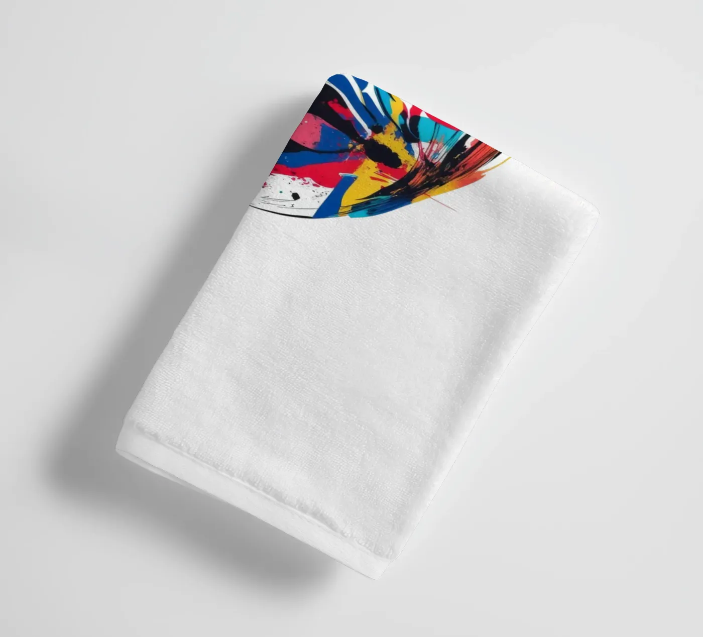 Face #3 badhanddoek van Art Unleashed