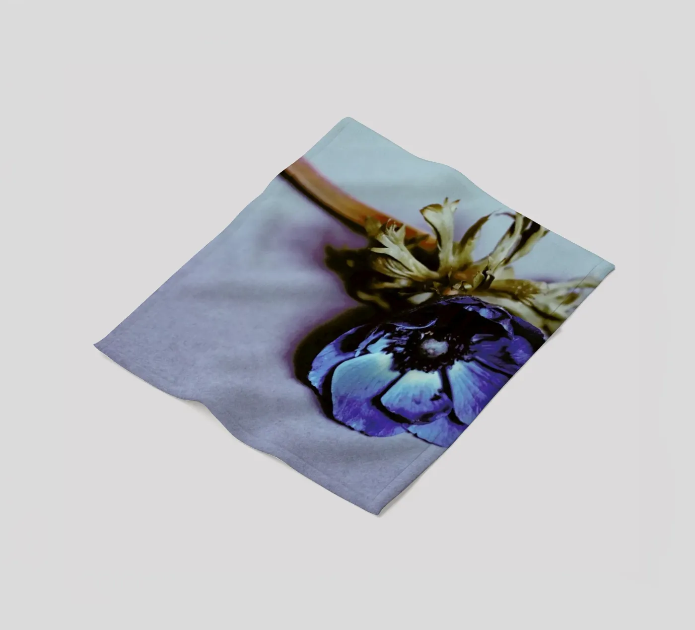 Fleur coperta in pile da Morgan Kendall