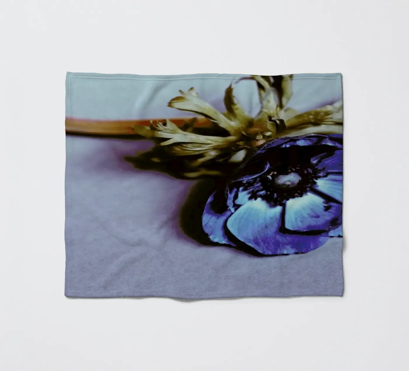 Fleur coperta in pile da Morgan Kendall