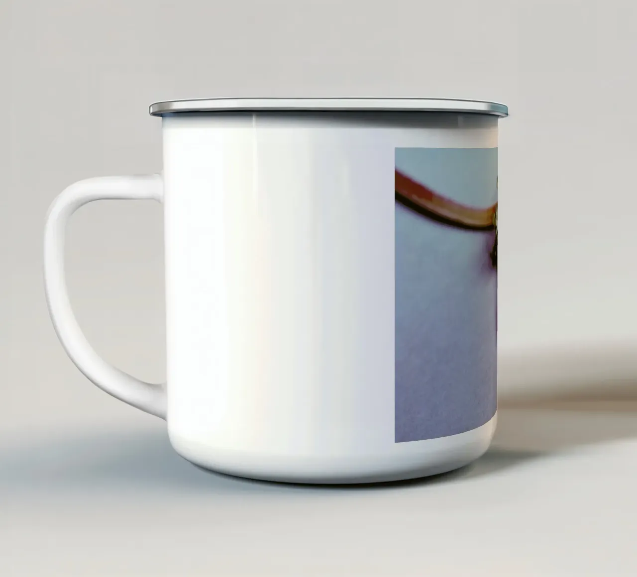 Fleur tazza in smalto da Morgan Kendall
