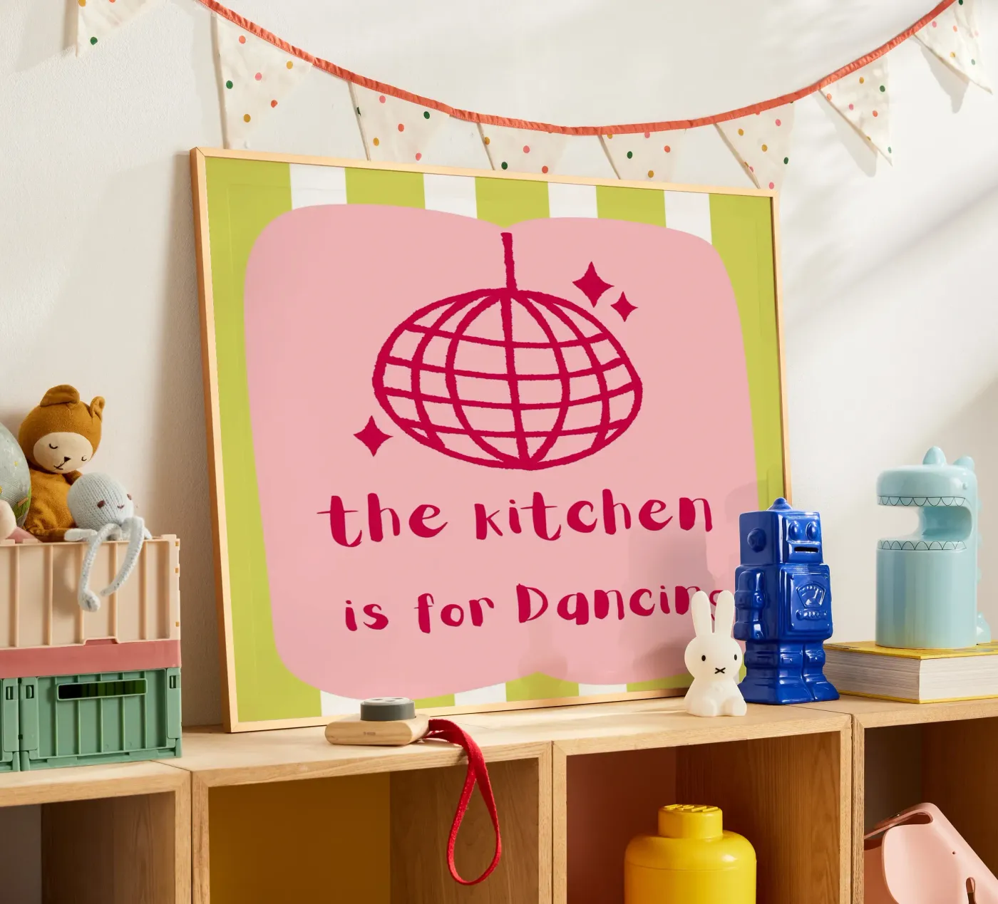 the kitchen is for Dancing poster de ramosashop