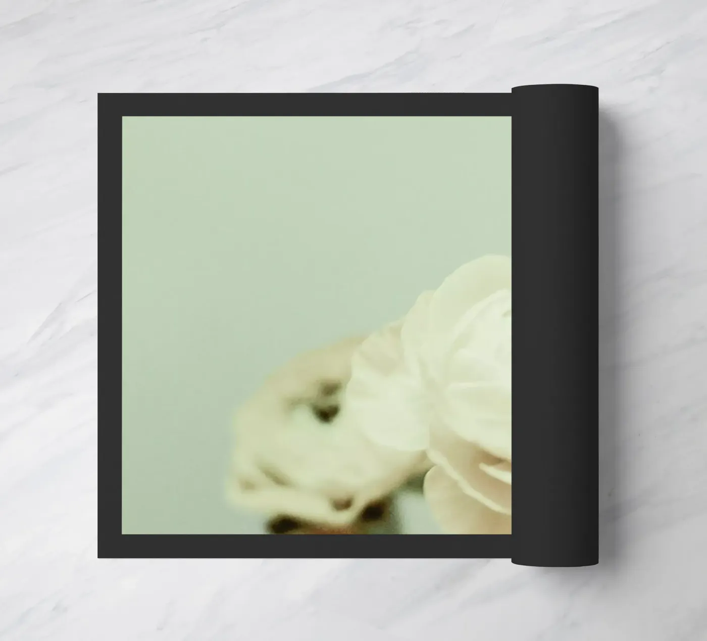 Cream Fußmatte von Morgan Kendall