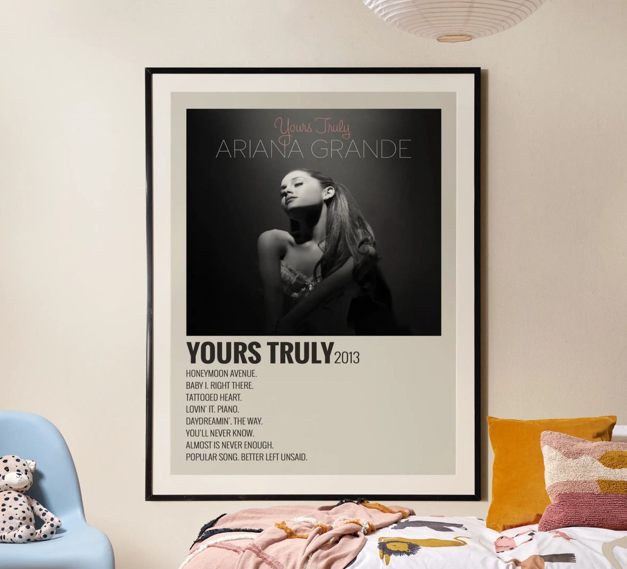 Yours Truly ARIANA GRANDE YOURS TRULY 2013 poster de SoundStudio