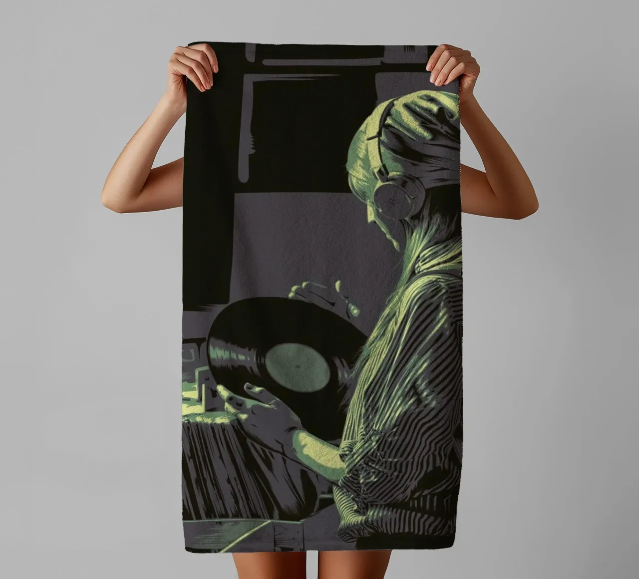 VINYL STORE LOVER towel by Cranio Dsgn