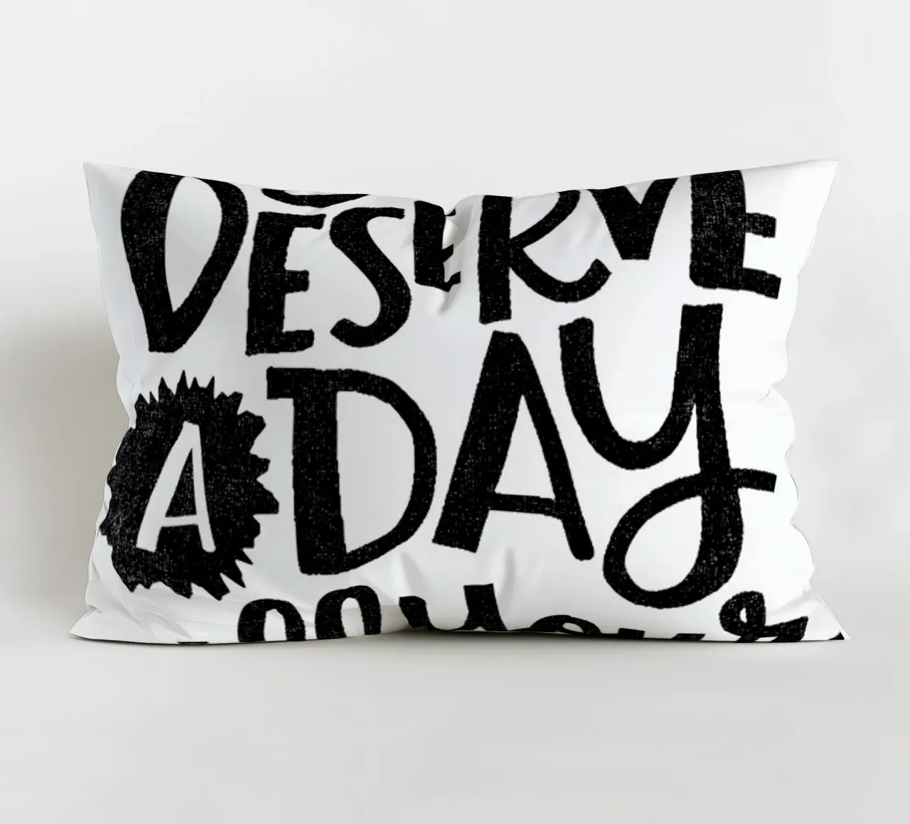 A Day Your Own cuscino da Matthew Taylor Wilson