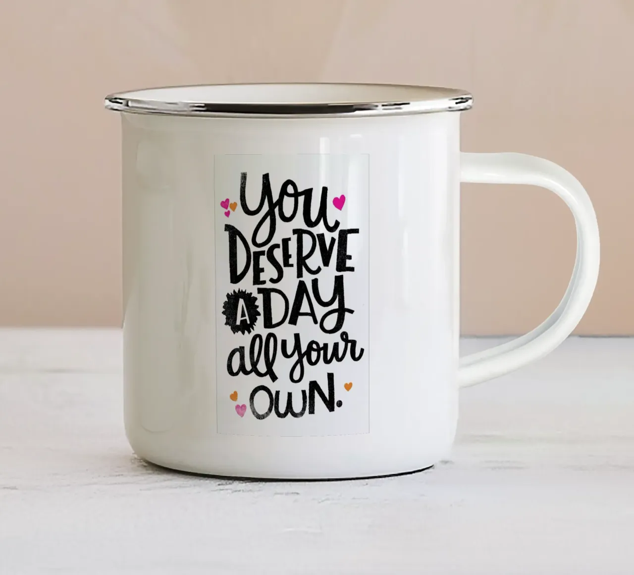 A Day Your Own mug en émail de Matthew Taylor Wilson