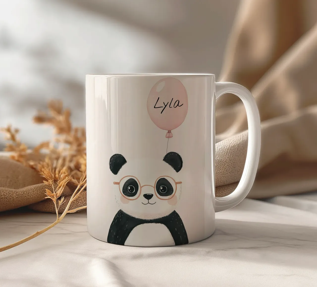 Custom Name Print, Personalisierter Druck für Kinderzimmer Keramik Tasse von Little Lola