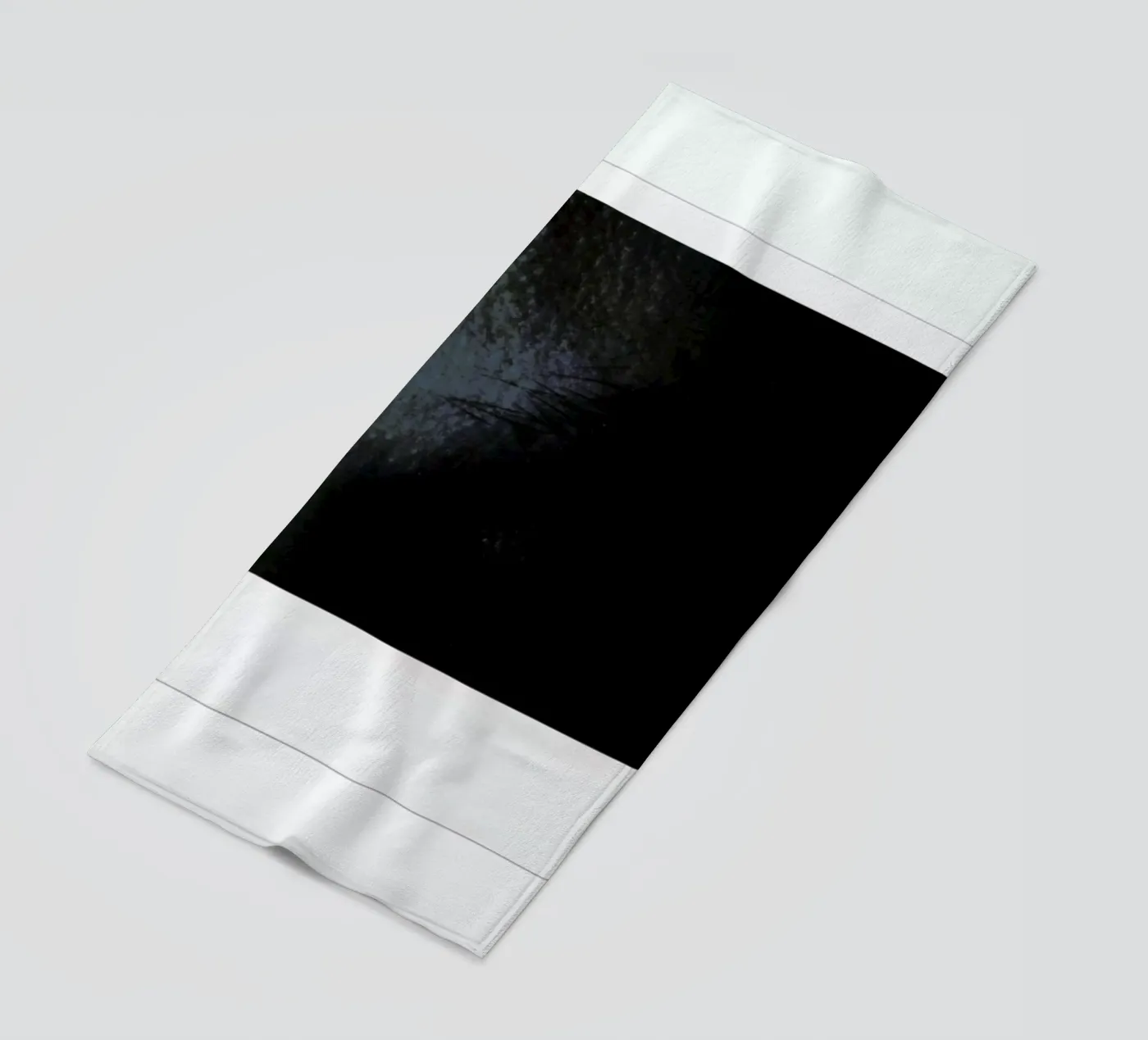 Eye dark Strandtuch von Lou Garoup