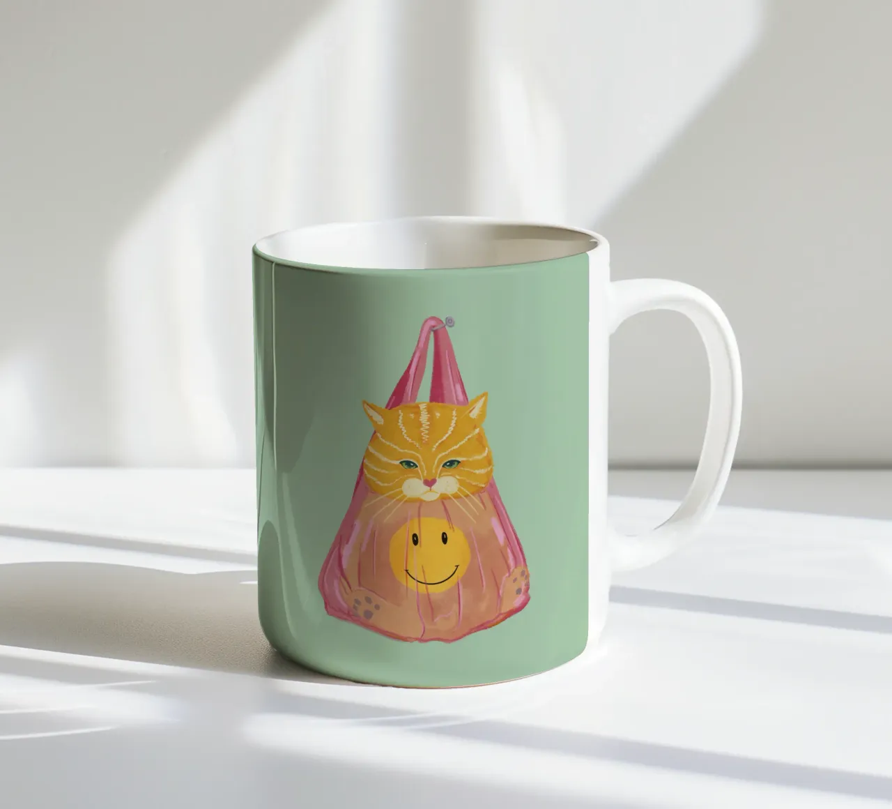 Gatto in borsa tazza in ceramica da Illustration Raissa Oltmanns