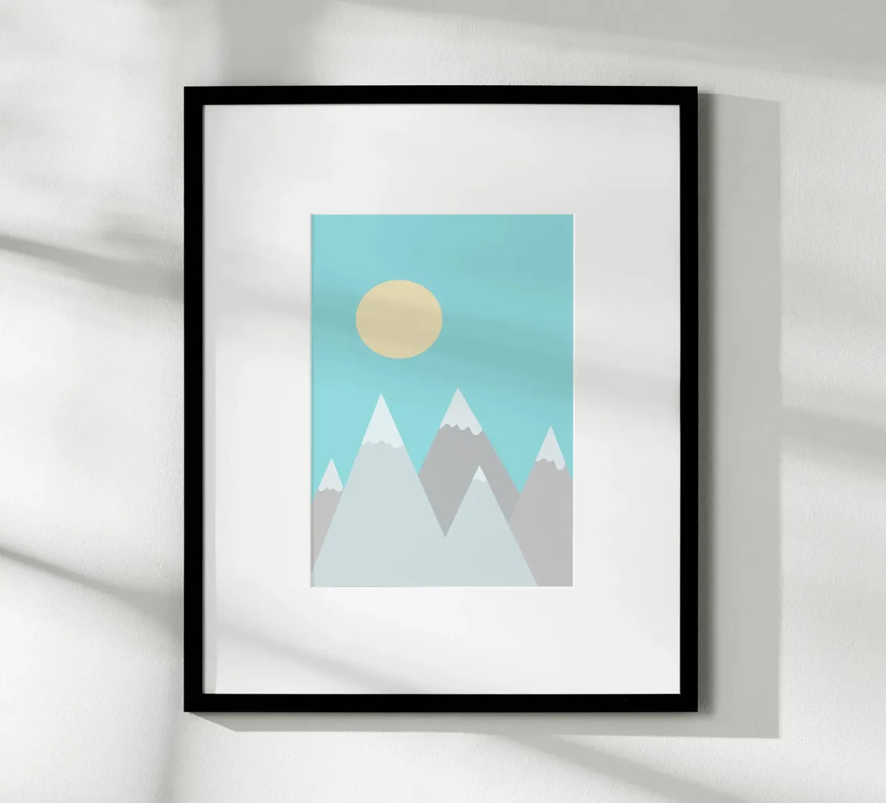 Montagne innevate sotto il sole poster con telaio in plastica da Tine Taler