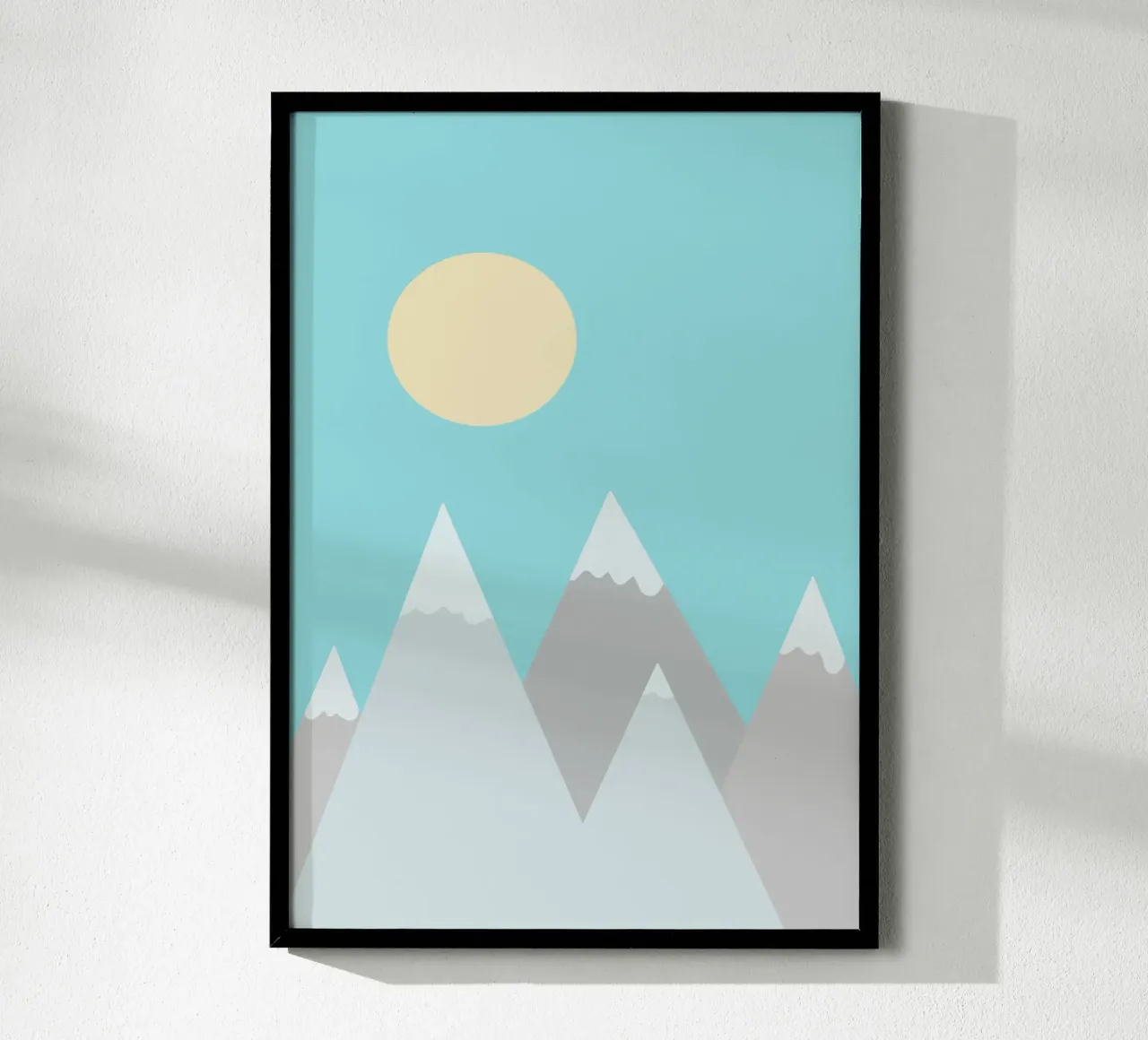 Montagne innevate sotto il sole poster con telaio in plastica da Tine Taler