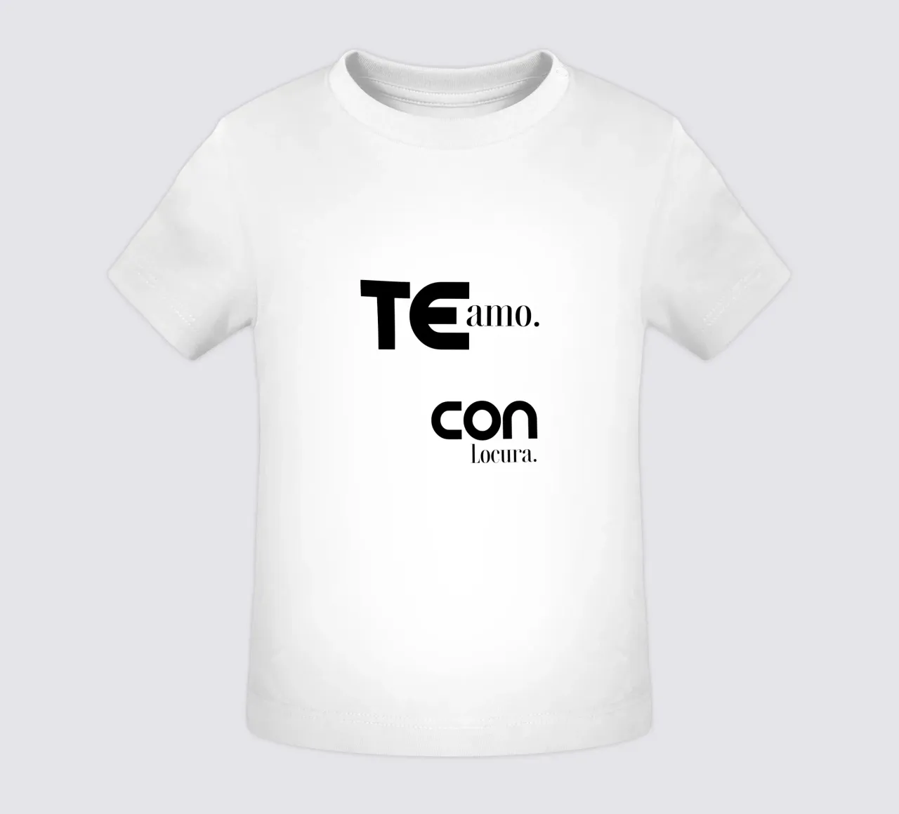 Te Amo Con Locura Semplice tipografia moderna e minimalista maglietta neonato da YV TYPOGRAPHY