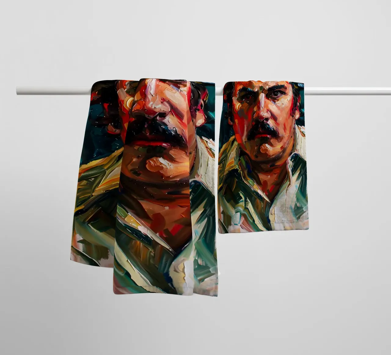 Pablo Escobar From Loving Pablo asciugamano da bagno da FreeArtStudio