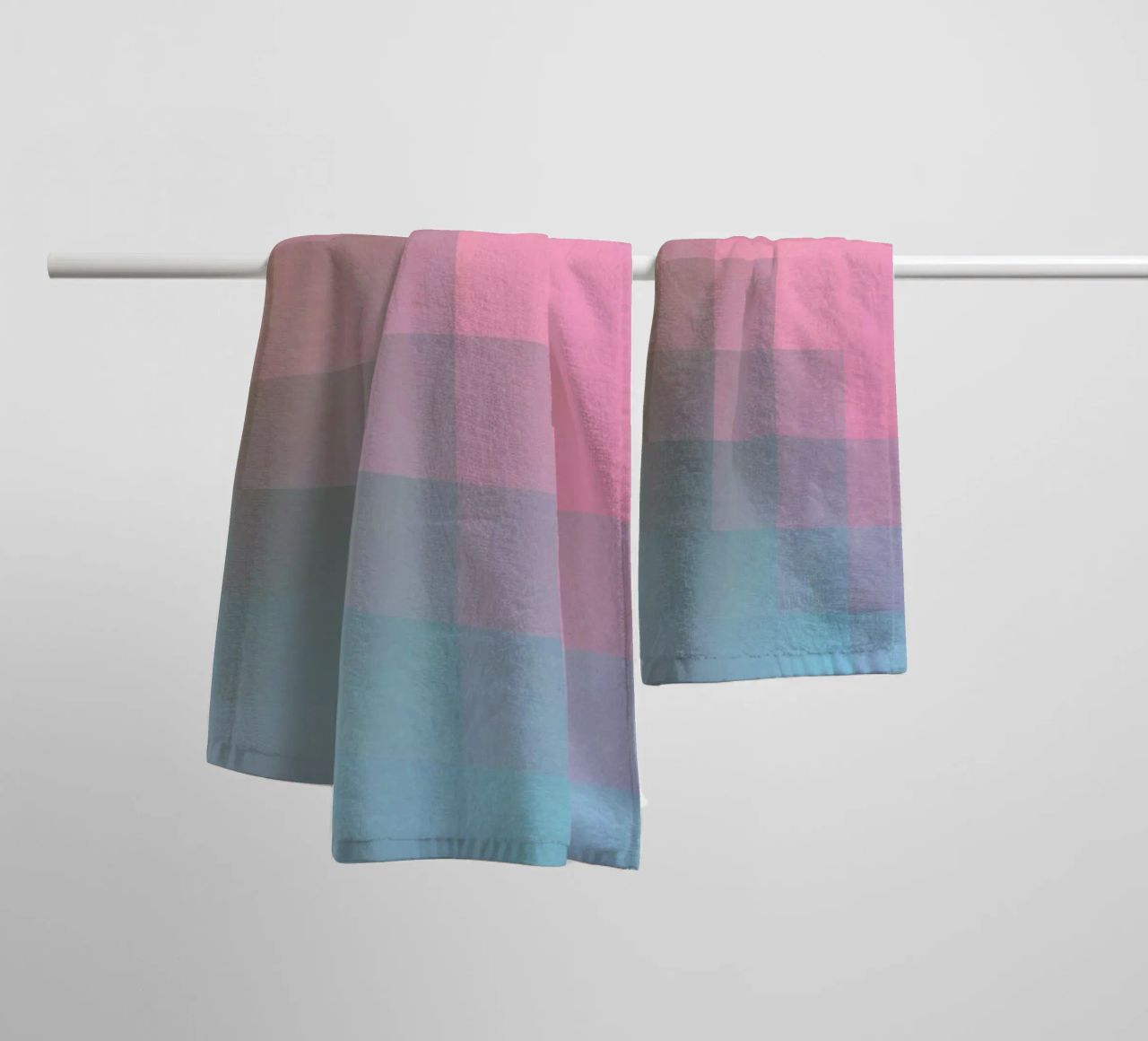 Girly Pixel Surface asciugamano da bagno da Danny Ivan