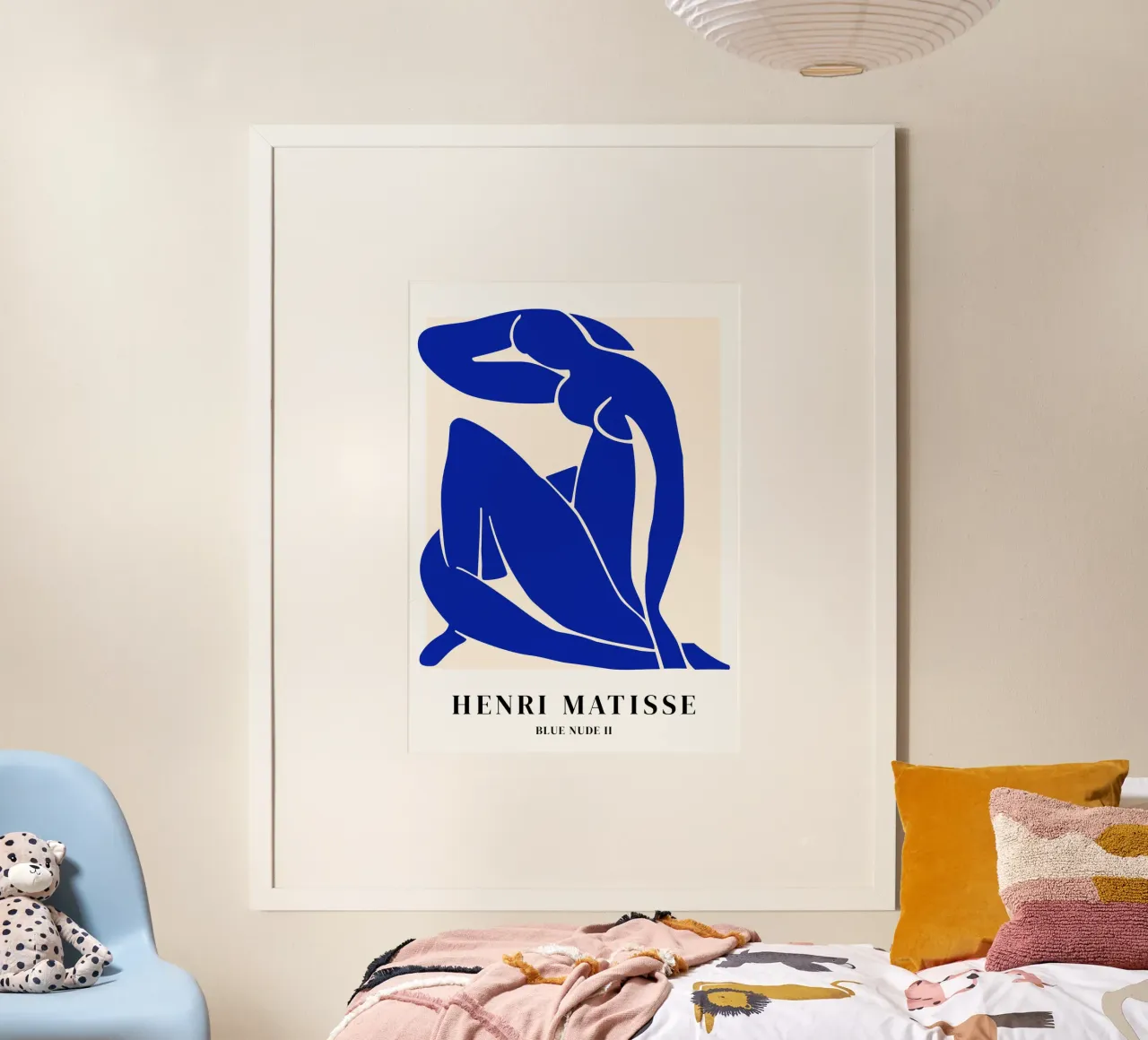 Matisse Woman Abstract Art (Blue Tone) poster avec cadre en plastique de Paigaam Studio
