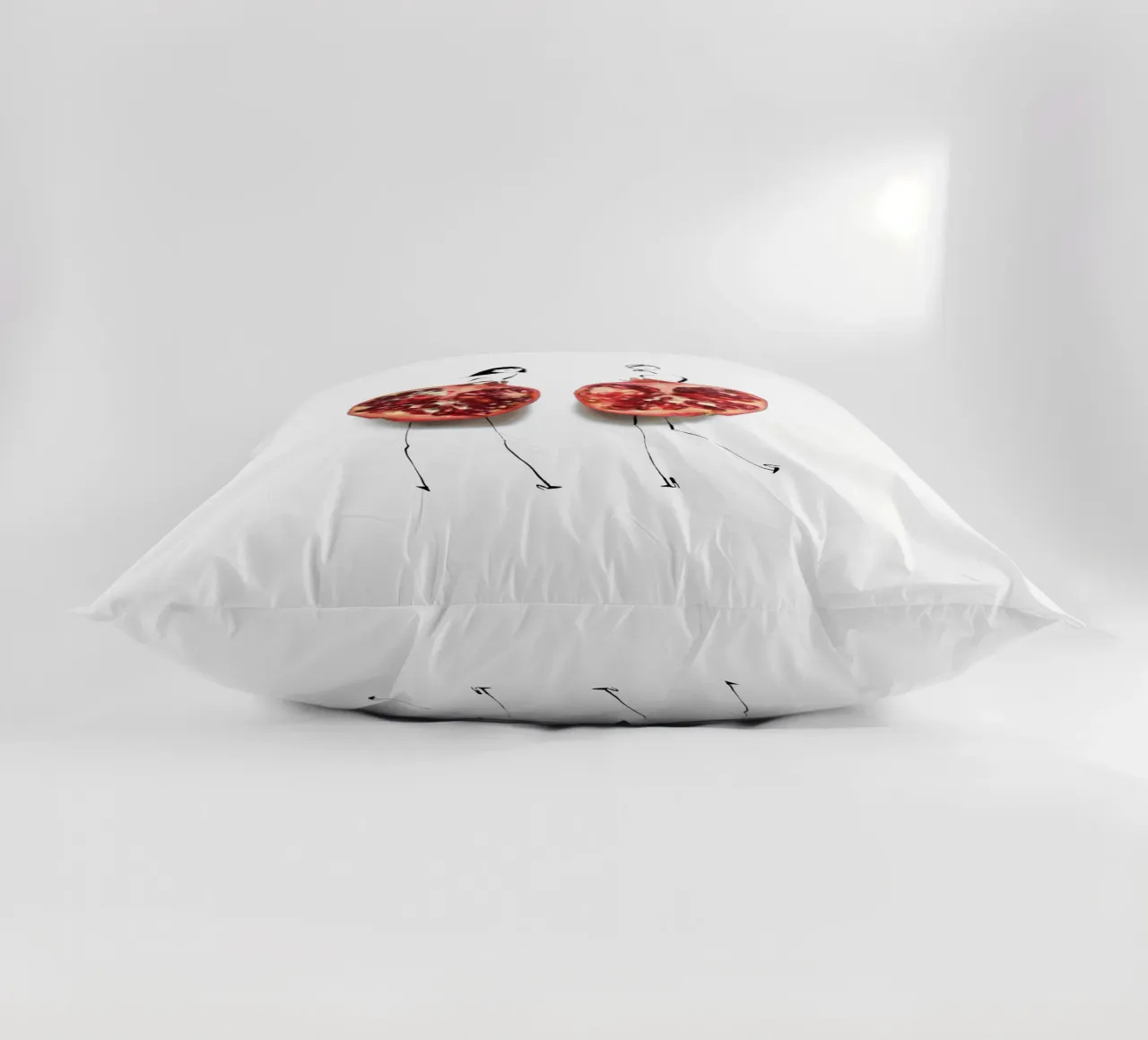 Pom Duo cuscino da Gretchen Roehrs