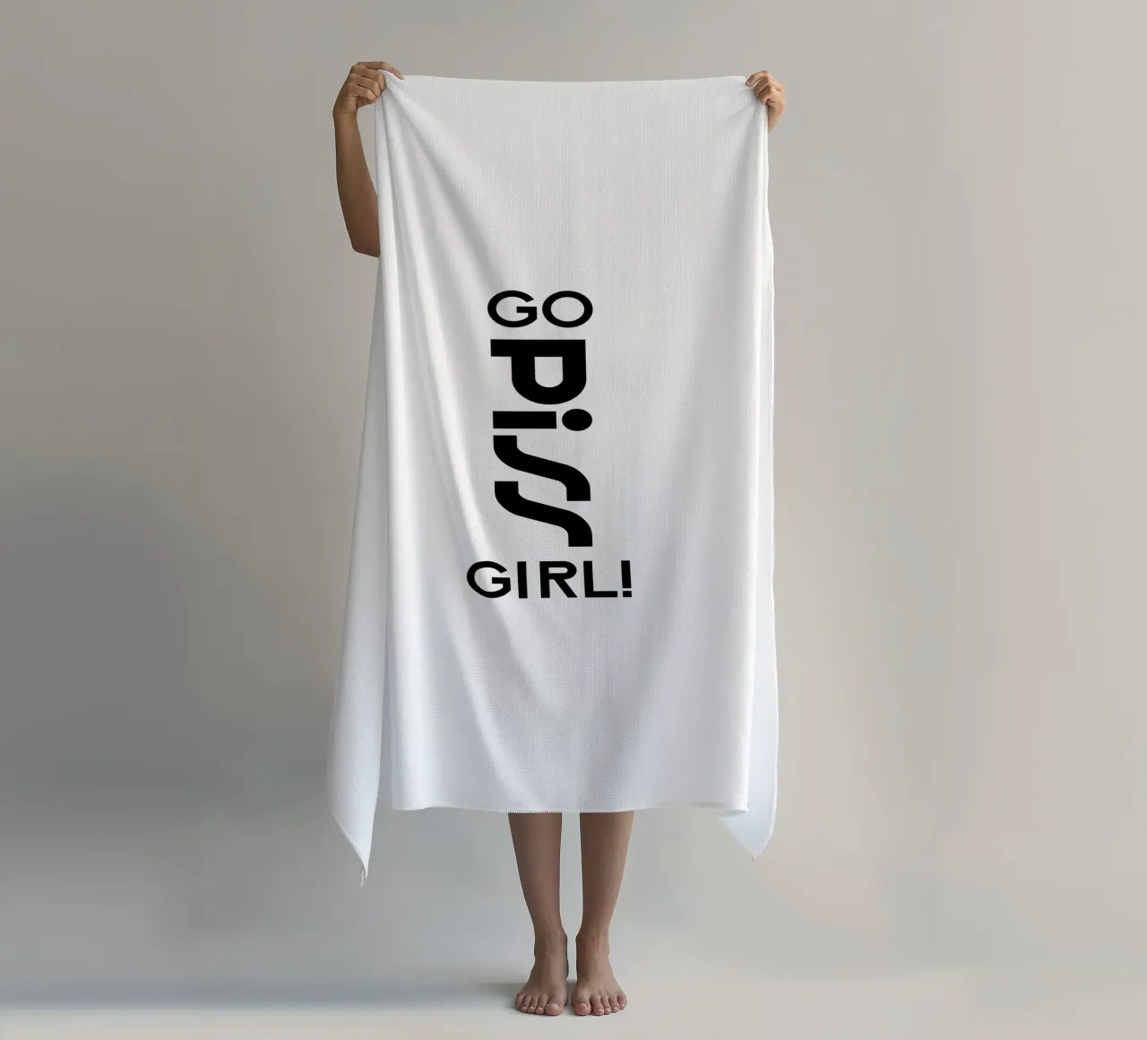 Go Piss Girl Semplice tipografia moderna e minimalista telo mare da YV TYPOGRAPHY