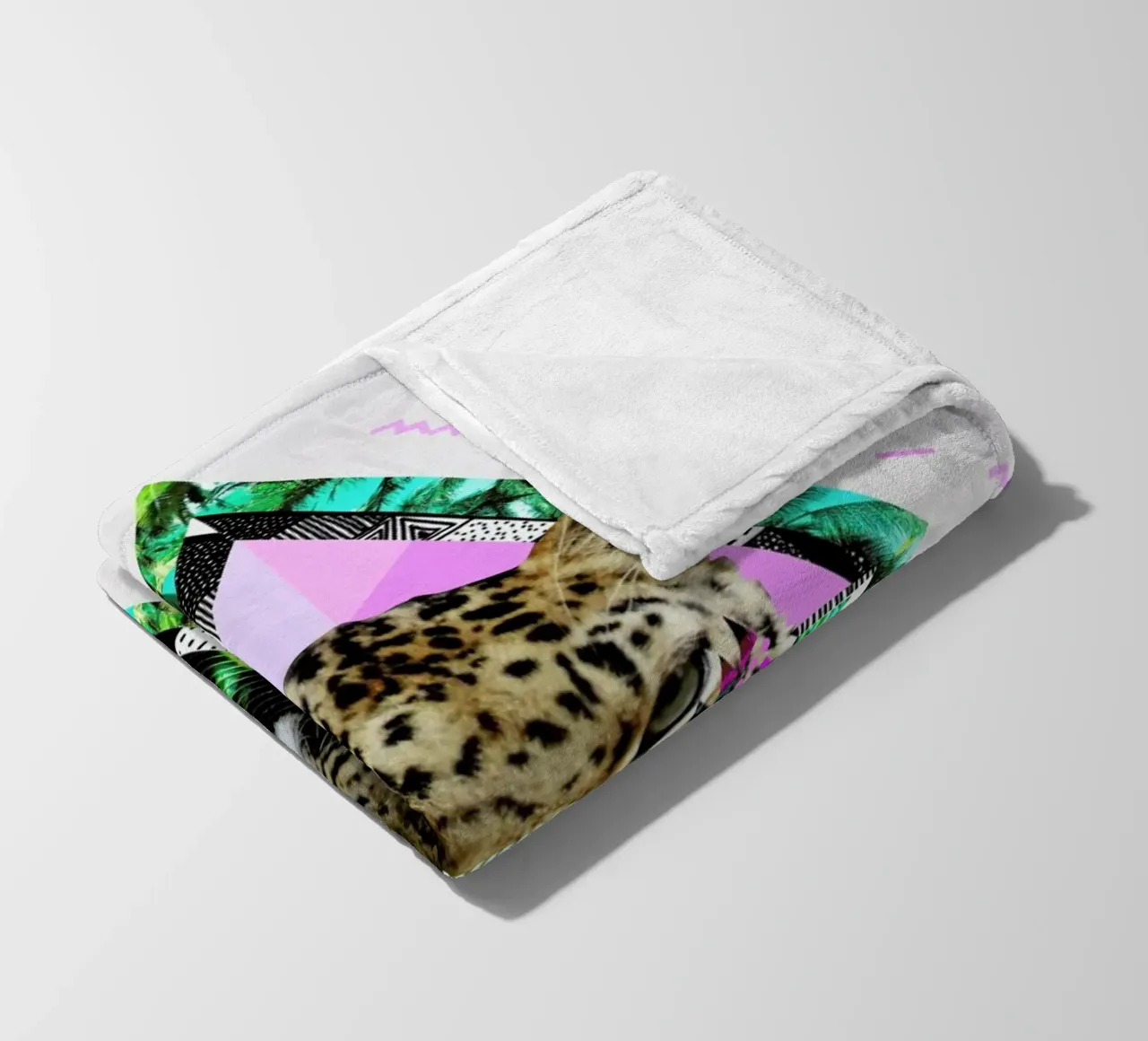 Safari Waves coperta in pile da Kris Tate