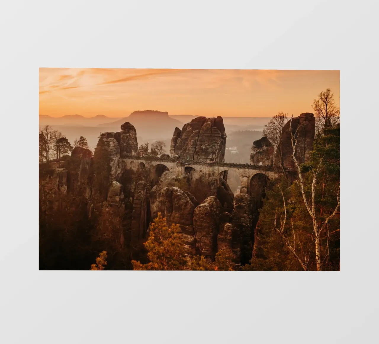 Alba Svizzera sassone - Vista sul Bastei pellicola backlit da Bold and Retro