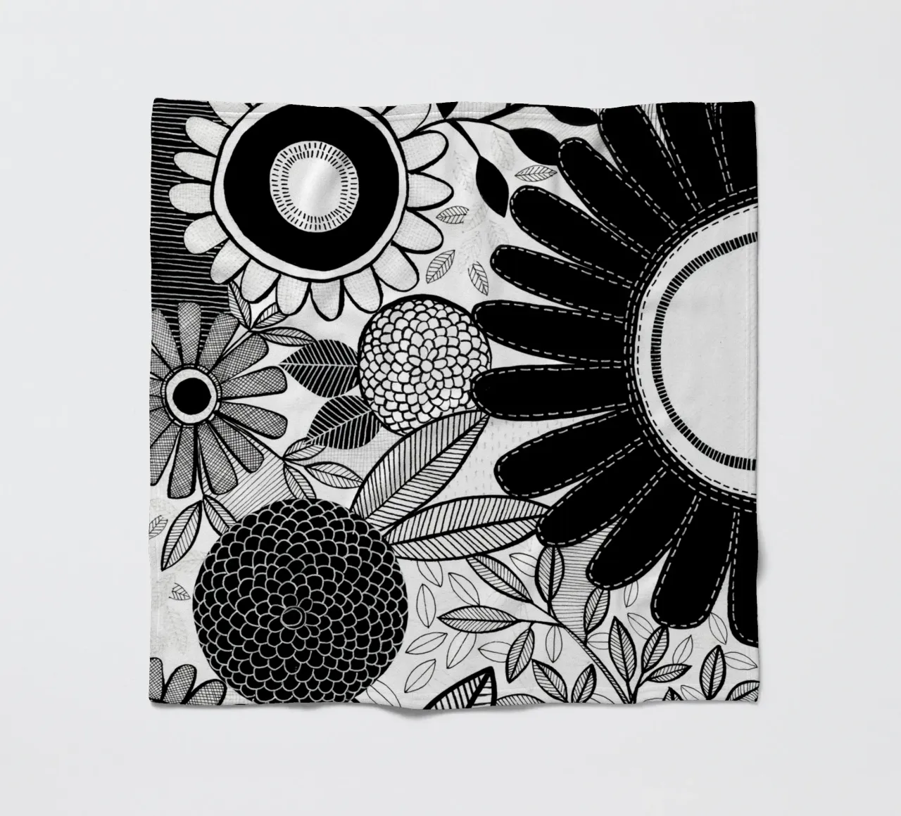 Susan Black - Giardino botanico bianco nero coperta in pile da The Artcircle