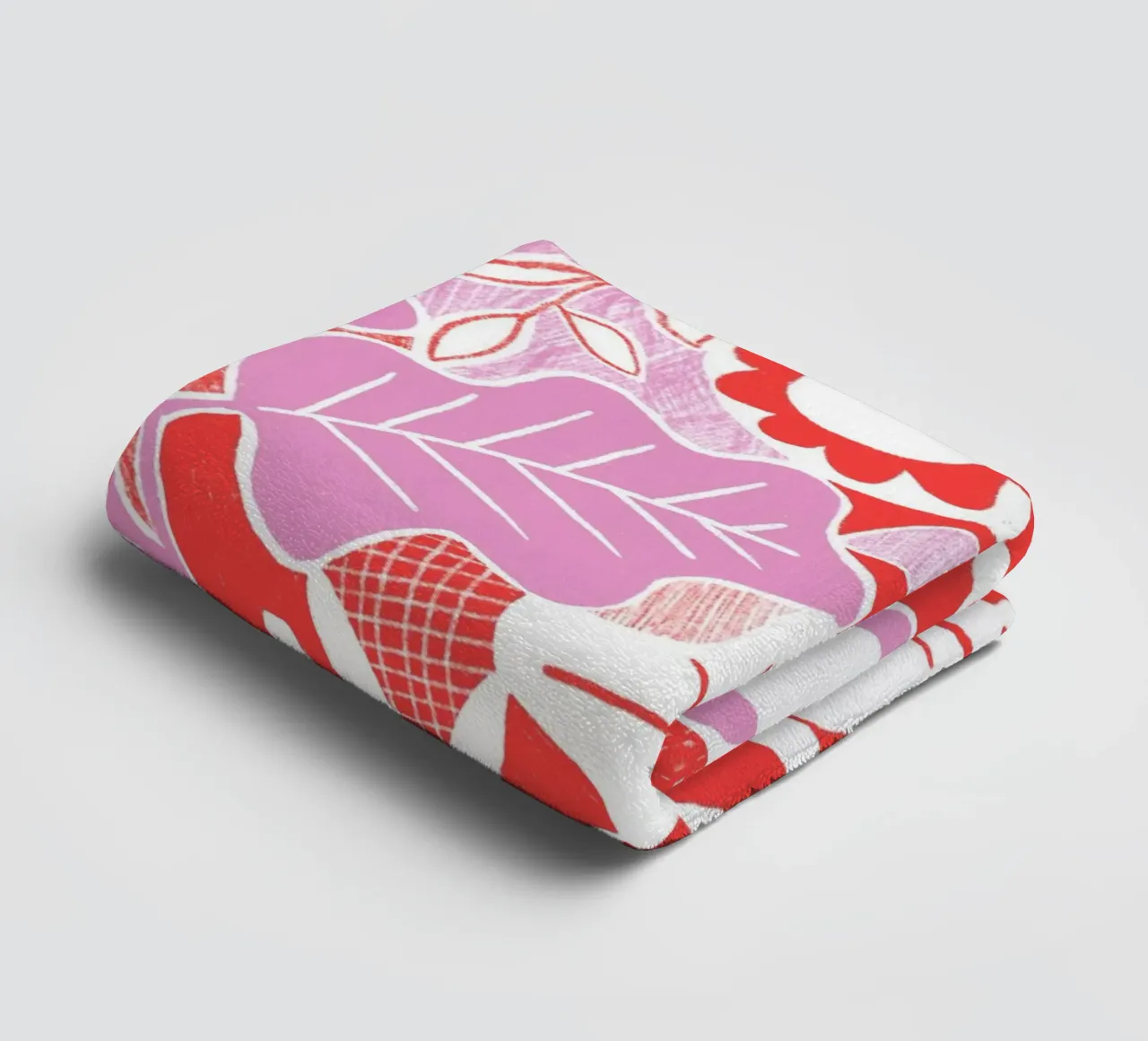 Susan Black - Rosso lilla botanico asciugamano da bagno da The Artcircle