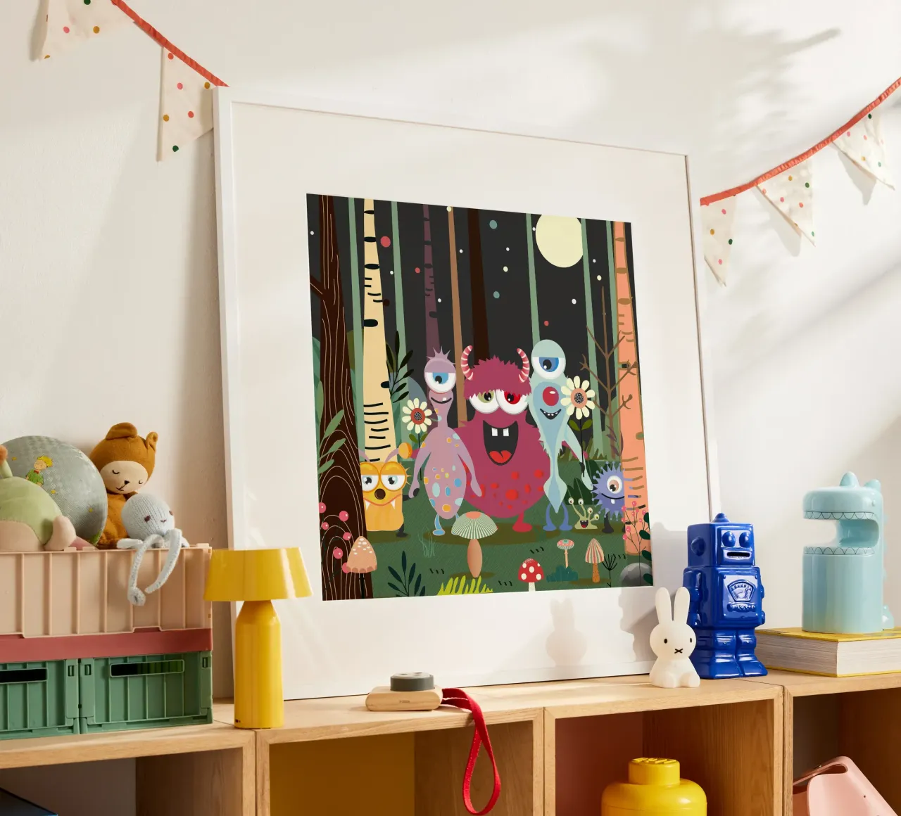 Un groupe de monstres joyeux dans une forêt enchantée poster de namosh