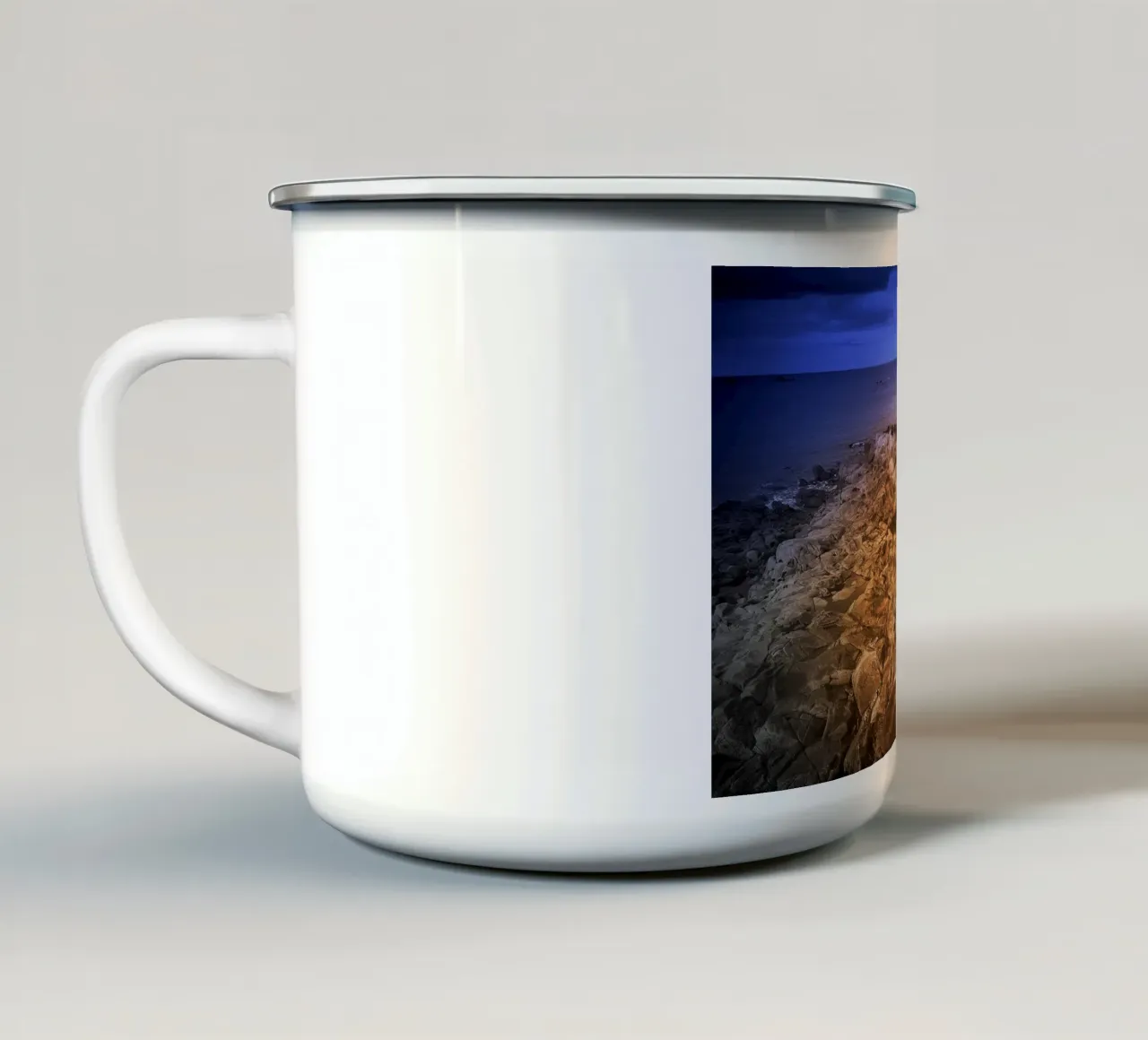FAA172 tazza in smalto da Thierry vobmann photography